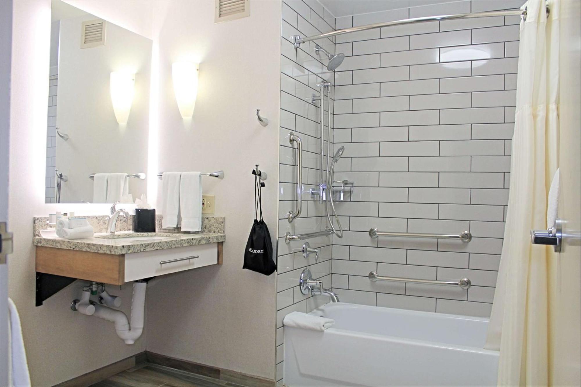 Homewood Suites By Hilton Chicago Downtown Экстерьер фото