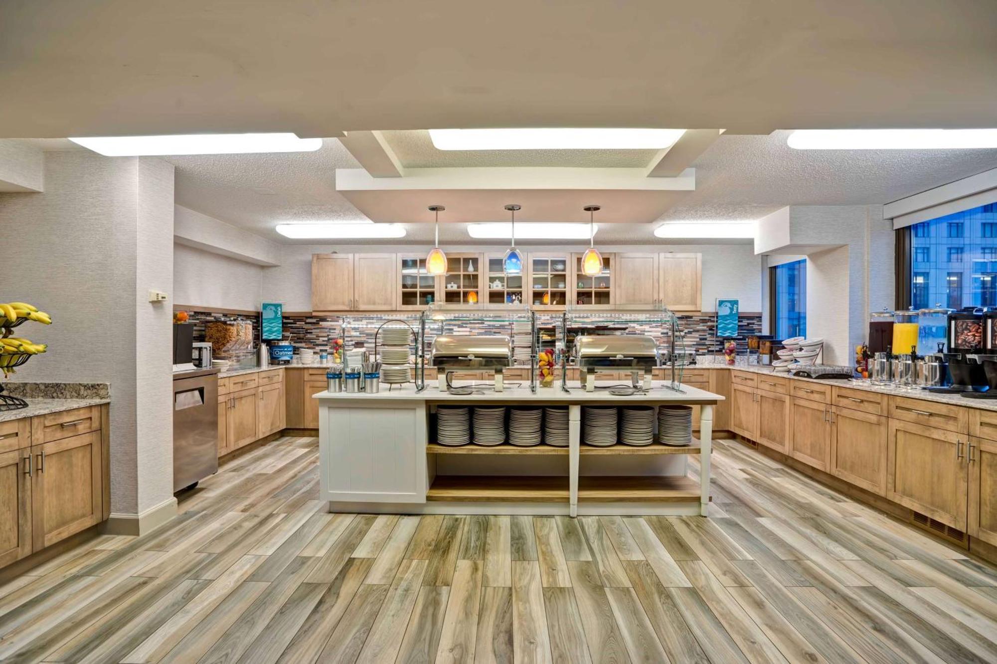 Homewood Suites By Hilton Chicago Downtown Экстерьер фото