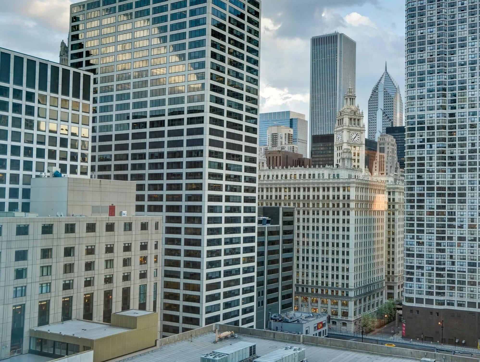 Homewood Suites By Hilton Chicago Downtown Экстерьер фото